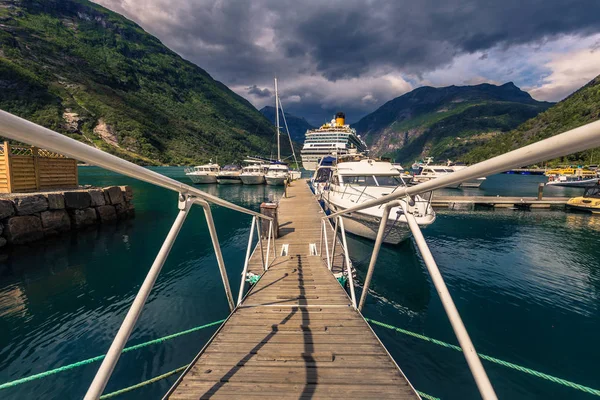 Geiranger Julio 2018 Puerto Ciudad Unesco Geiranger Noruega — Foto de Stock