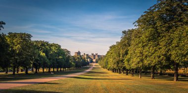 Windsor - 04 Ağustos 2018: Ön görünümü ve kale, Windsor, İngiltere