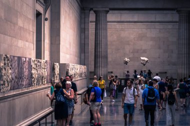 British Museum, Londra, İngiltere Londra - 7 Ağustos 2018 - Yunan salonu
