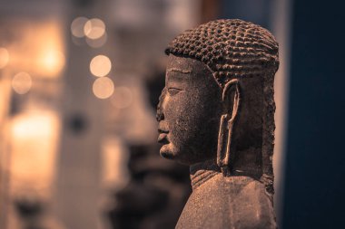 Londra - 06 Ağustos 2018: Londra, İngiltere Brtitish Müzesi'nde Antik Hint heykeller