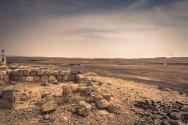 Ürdün-30 Eylül 2018: Ürdün çölünde antik kale