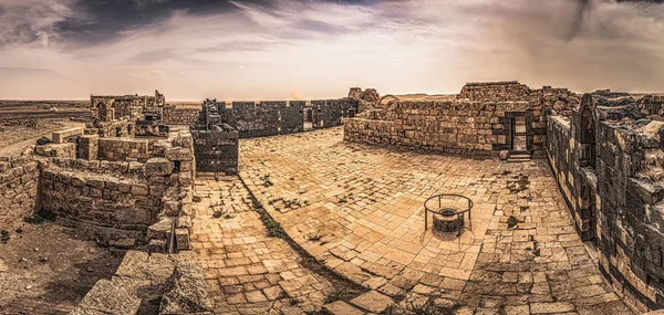 Jordania Septiembre 2018 Ruinas Antiguo Castillo Las Dunas Del Desierto — Foto de Stock