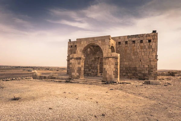 Jordania Septiembre 2018 Ruinas Antiguo Castillo Las Dunas Del Desierto — Foto de Stock