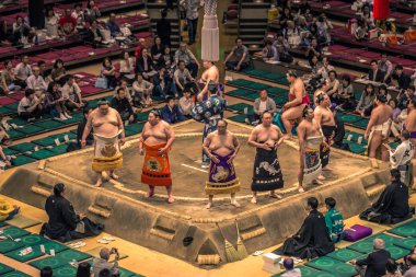 Tokyo - 19 Mayıs 2019: Ryogoku arenada Sumo güreş maçı,