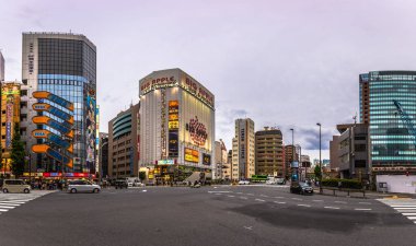 Tokyo - 18 Mayıs 2019: Tokyo'da Akihabara şehir merkezi, J