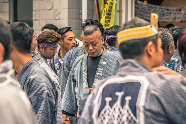 टोक्यो 19 मई 2019: लोग संजा मात्सुरी महोत्सव मना रहे हैं — स्टॉक फ़ोटो, इमेज