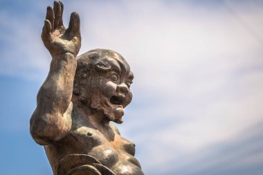 Takayama - 26 Mayıs 2019: Takayama Oni heykeli, Japonya