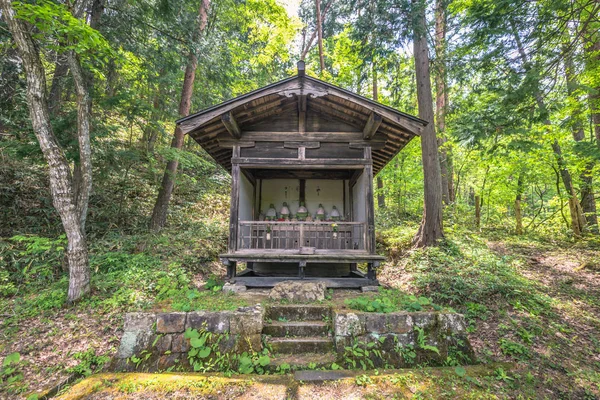 Takayama - 26 Mayıs 2019: Hida halkının geleneksel binaları — Stok fotoğraf