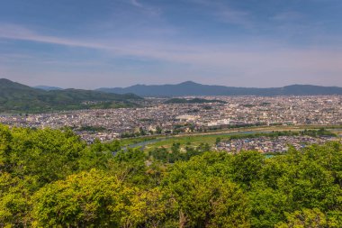 Kyoto - 30 Mayıs 2019: Arashiyama Keşişinden Kyoto Panoraması