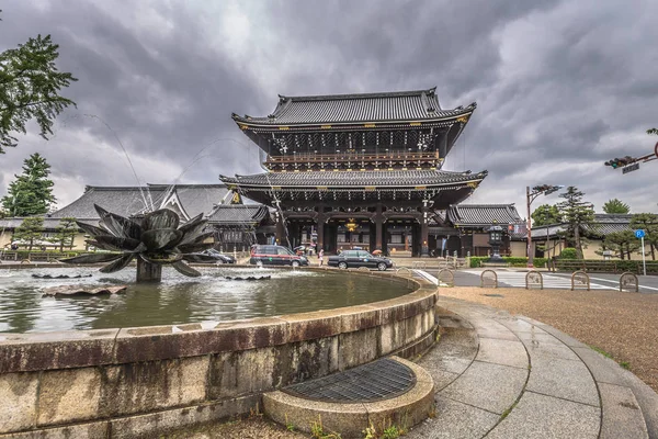 Kyoto - 28. Mai 2019: buddhistischer Tempel von higashi-hongani in kyot — Stockfoto