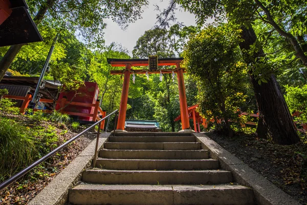 Kyoto - 30 de maio de 2019: Portão Torii no Arashiyama Monkey Park i — Fotografia de Stock