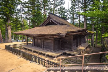 Koyasan - 04 Haziran 2019: Koyasan'daki Dai Garan Budist tapınağı, J