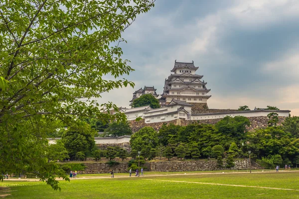 Himeji-červen 02, 2019: ikonický hrad Himeji v regionu o — Stock fotografie