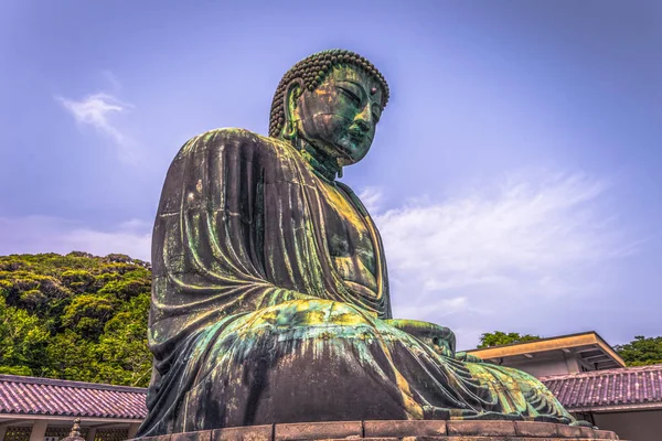 Kamakura-Červen 06, 2019: velká socha Buddhy v Kotoku- — Stock fotografie