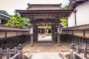 Koyasan - 04 Haziran 2019: Koyasan'daki Budist tapınağı, Japonya