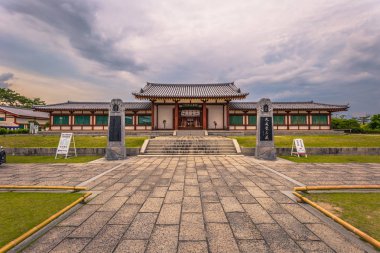 Nara - 31 Mayıs 2019: Yakushi-Ji, Nara tapınağı, Japonya