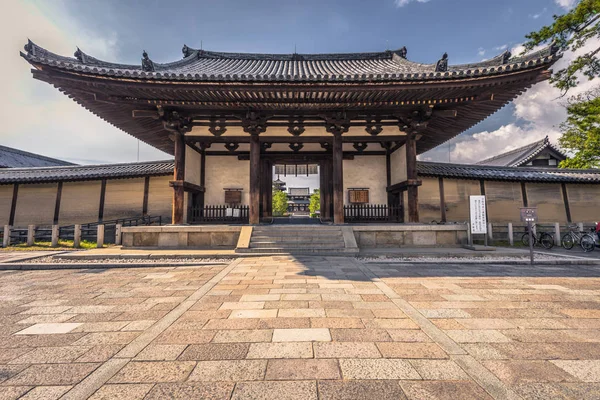 Ikaruga - 03 de junho de 2019: O Horyu-Ji, templo em Irakuga, Nara P — Fotografia de Stock