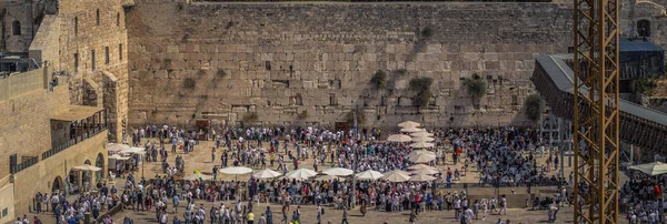 Jeruzalem-oktober 04, 2018: de westelijke muur van het Joodse tem — Stockfoto