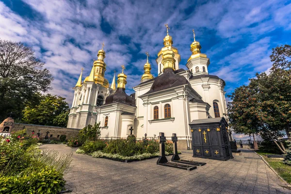 Kiev - 28 Eylül 2018: Pechersk Lavra Ortodoks Kilisesi — Stok fotoğraf