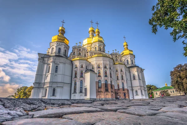 Kiev - 28 Eylül 2018: Pechersk Lavra Ortodoks Kilisesi — Stok fotoğraf