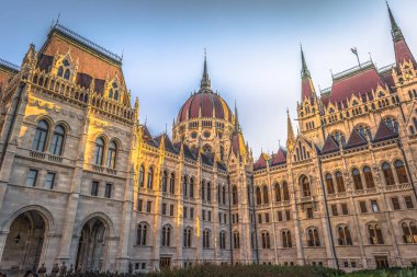 Budapeşte - 21 Haziran 2019: Budapeşte Parlamento binası, H