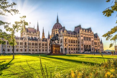Budapeşte - 21 Haziran 2019: Budapeşte Parlamento binası, H