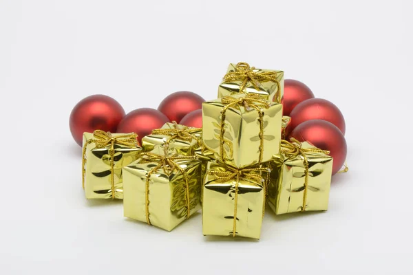 Algunas Cajas Amarillas Decorativas Navidad —  Fotos de Stock