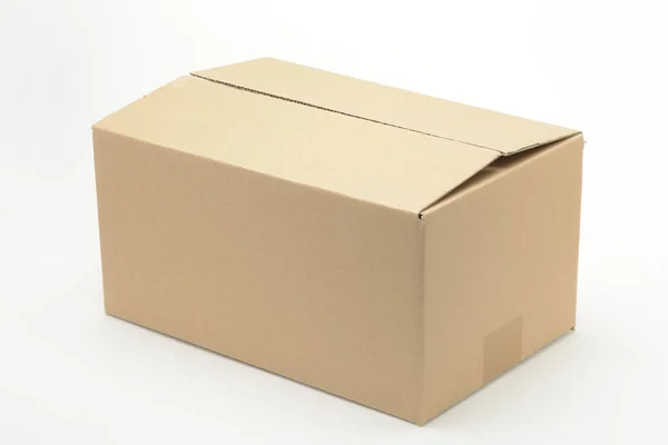 Açık Karton Kutu Beyaz Üzerinde Kapat — Stok fotoğraf