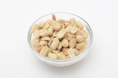 kavrulmuş ve tuzlu fıstık