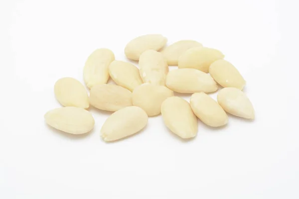 Some raw almonds — Stock Photo, Image