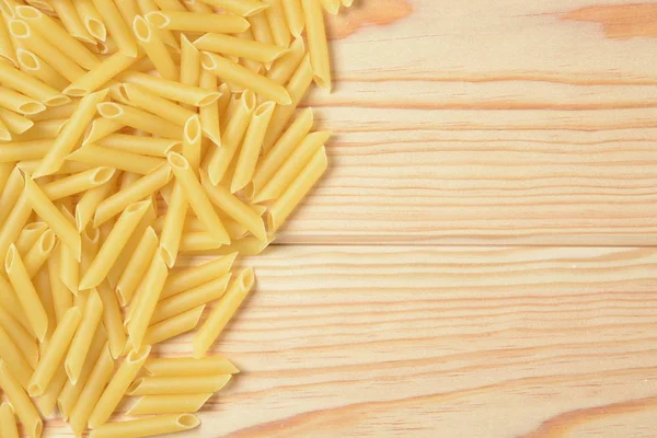 Rå pasta penne — Stockfoto