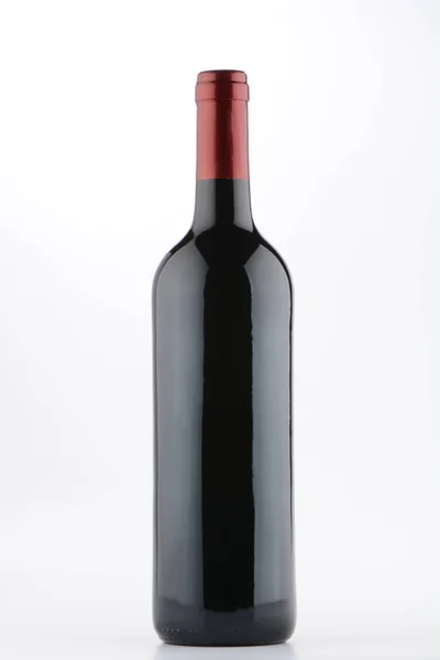 Botella de vino tinto — Foto de Stock