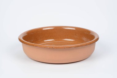 Yuvarlak kil güveç yakın 