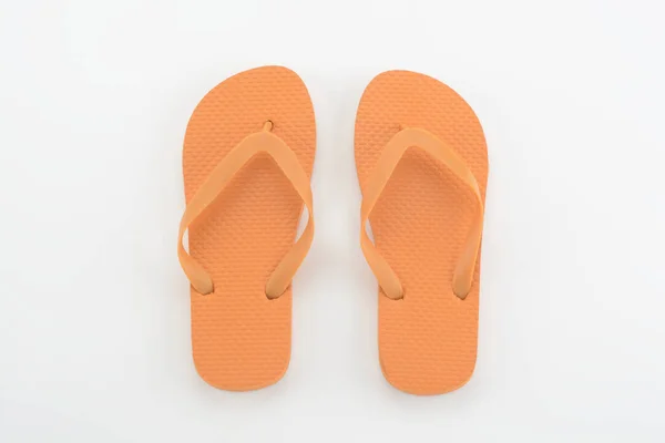 Laranja Flipflops Fundo Branco — Fotografia de Stock