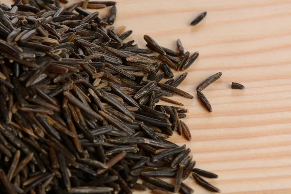 Wild Rice Wooden Table Heap — Stock Photo, Image