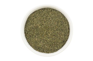 Beyaz zemin üzerinde beyaz seramik bir kase, üst görünüm