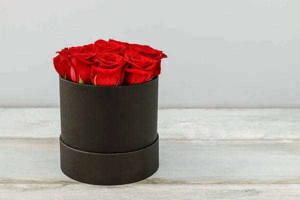 Como Fazer Caixa Com Flores Tutorial Proposta Presente Casamento Ideia — Fotografia de Stock