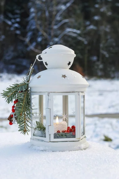 Lanterna Ferro Bianco Nel Giardino Inverno Decorazione Del Partito — Foto Stock