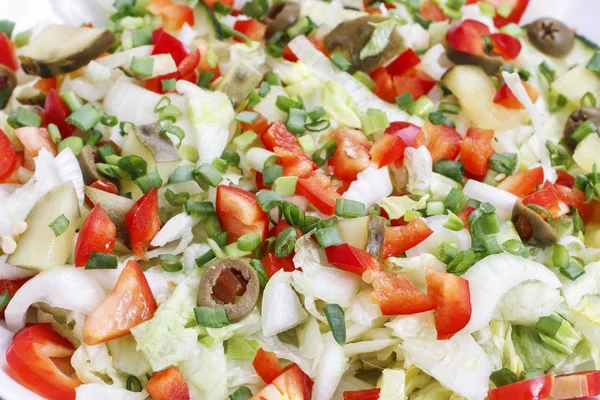 Ensalada Verduras Con Pimiento Rojo Aceitunas Alimento Saludable —  Fotos de Stock