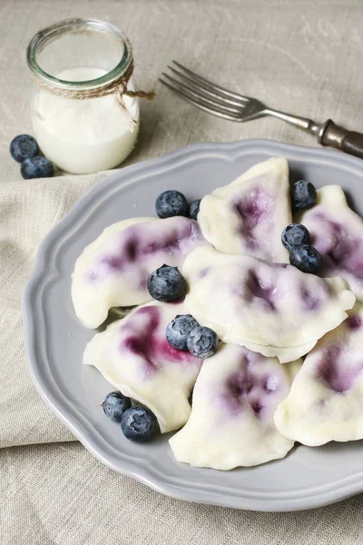 Knödel Mit Blaubeeren Sommer Dessert — Stockfoto