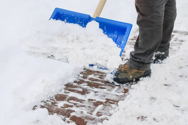Man Removing Snow Sidewalk Snowstorm Winter Time — Stock Photo, Image
