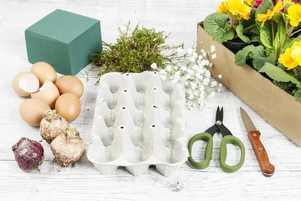 Florist Bei Der Arbeit Wie Man Einfache Osterfloristik Mit Gewöhnlichen — Stockfoto