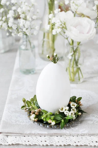 Kwiaciarnia Pracy Jak Zrobić Wieniec Wielkanocny Buxus Chamelaucium Wax Kwiat — Zdjęcie stockowe