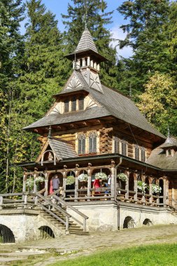 Zakopane, Polonya - 18 Haziran 2017: Jaszczurowka, ünlü tahta
