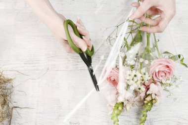 Nasıl pembe güller, tuto ile paskalya çiçek masa dekorasyon u yapmak