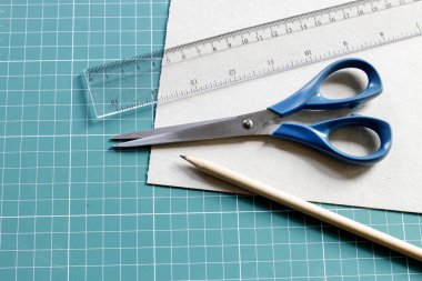 Nasıl zencefilli ev yapmak için. İlk adım - tasarım yapmak