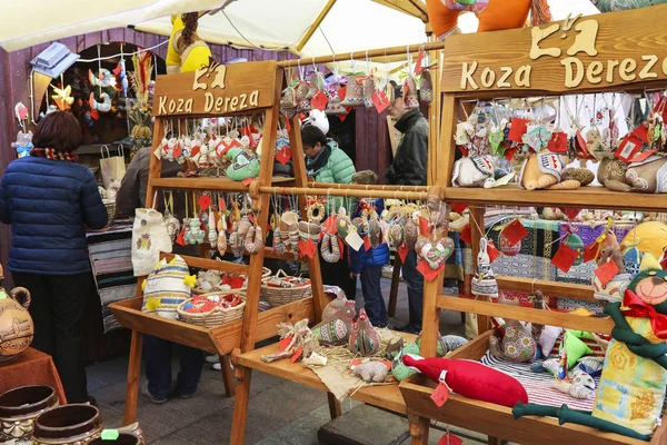 KRAKOW, POLONIA - 30 DE NOVIEMBRE DE 2015: Feria anual de Navidad en la — Foto de Stock