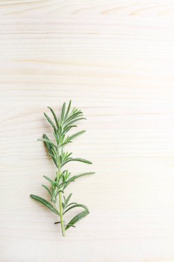 Biberiye (Rosmarinus officinalis) dal ahşap tablo