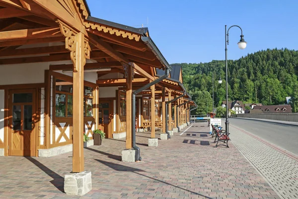 Szczawnica, Polsko-20. červen 2016: centrum města Szczawnica re — Stock fotografie