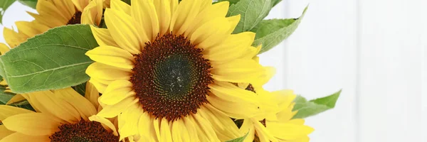 Strauß Sonnenblumen. — Stockfoto